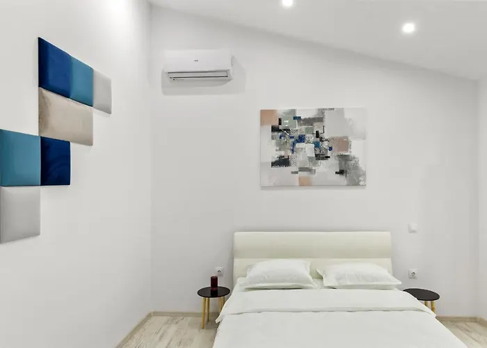 Selari 布加勒斯特