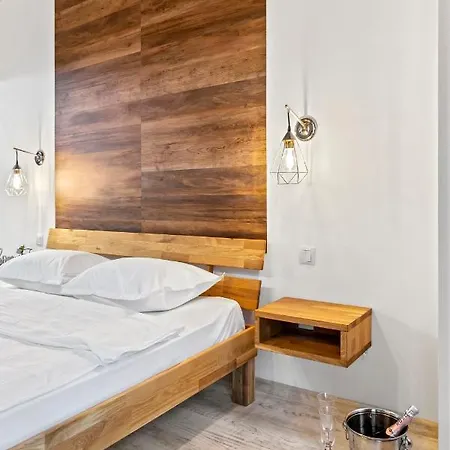 Selari Apartment *