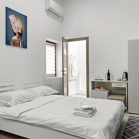 Apartment Selari *