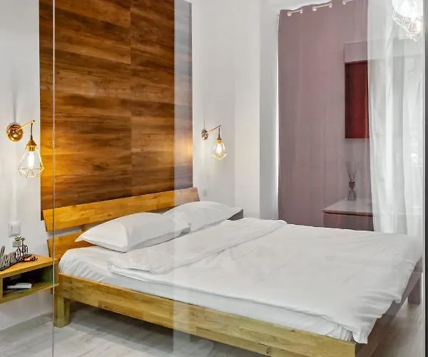 Selari Apartment *